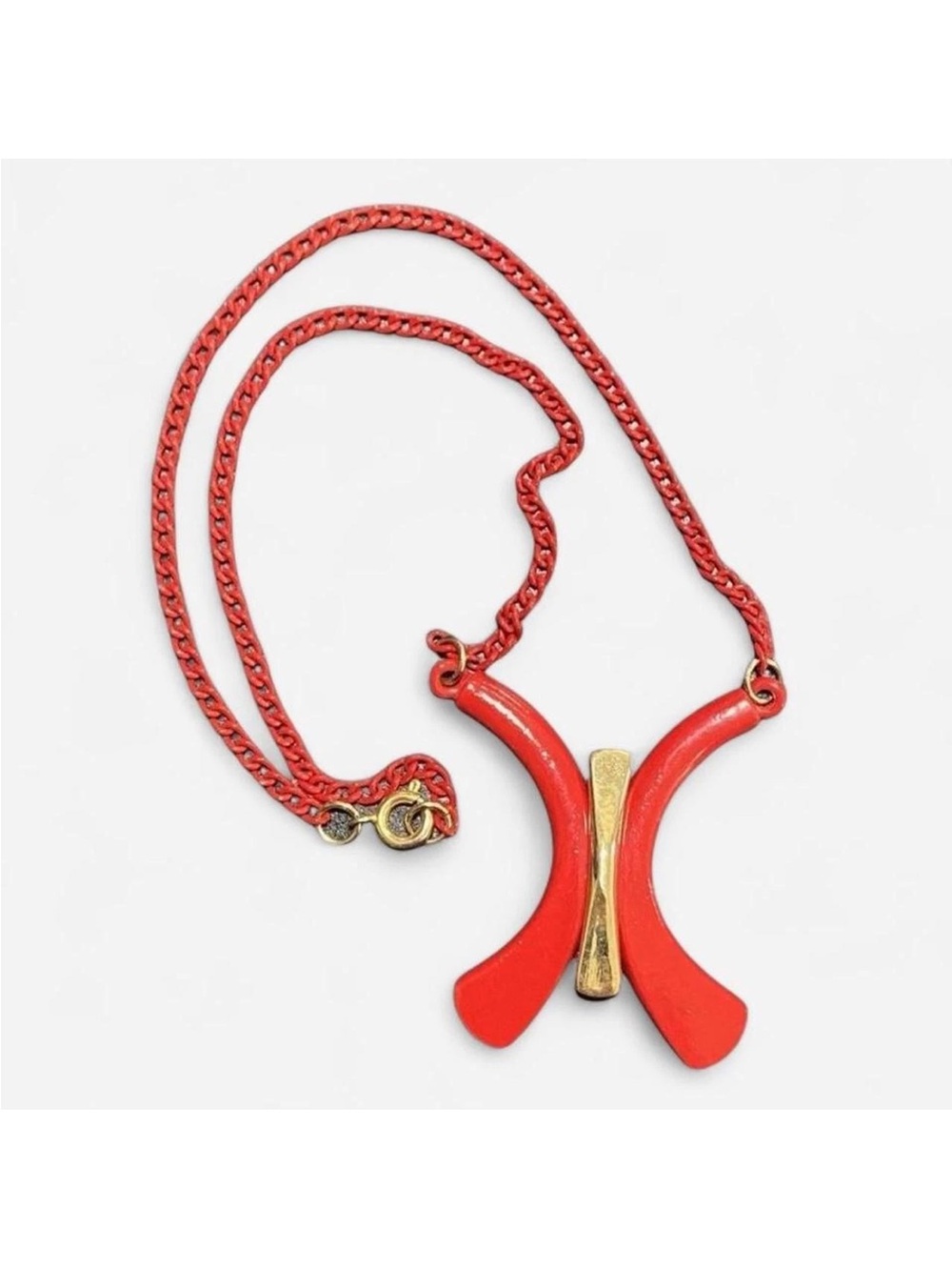 Vintage Necklace Red Enamel Goldtone 60s or 80s 15.5" Long